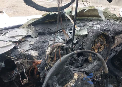 2010 Mini Cooper из США, поврежденный, VIN WMWMF3C56ATZ65239